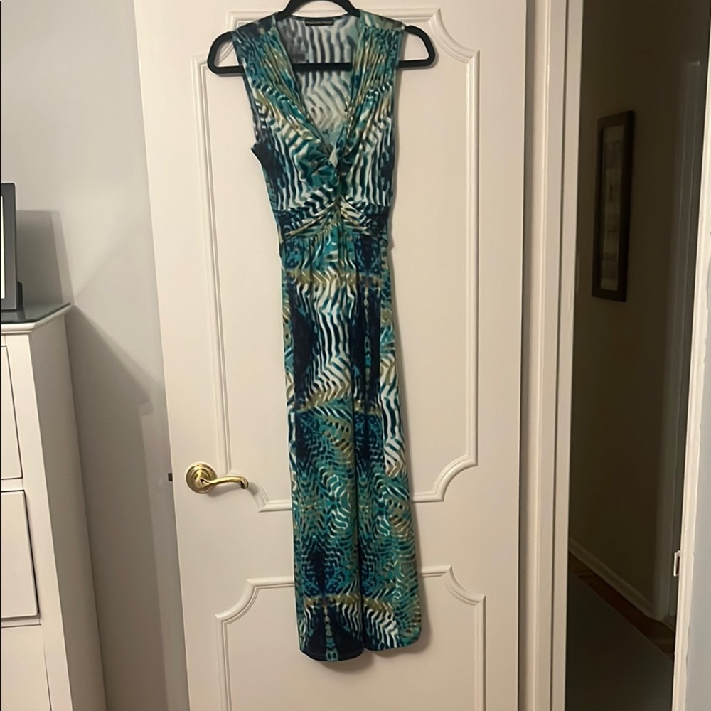 Elegant Blue and Green Patterned Women's Dress